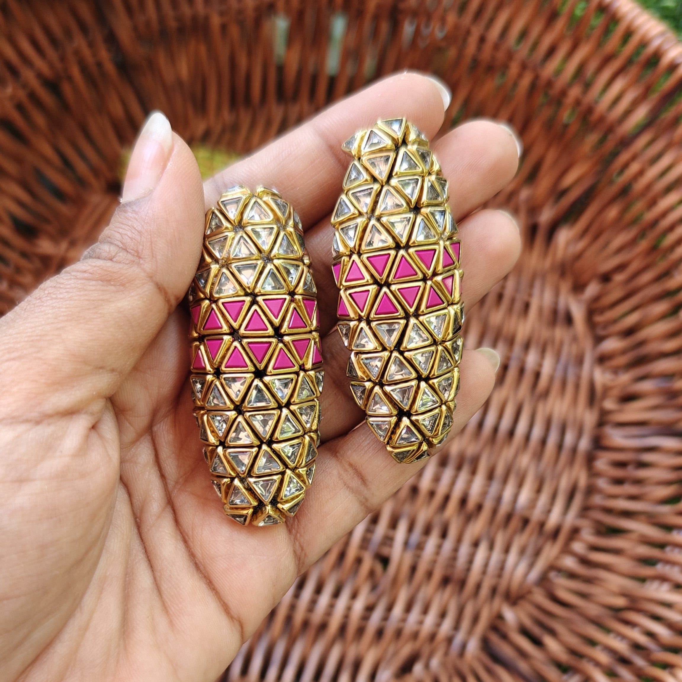 Handmade Kundan Saree Pin