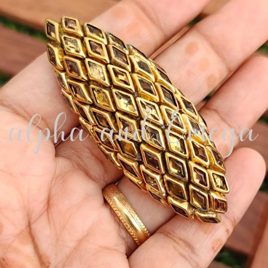 Handmade Kundan Saree Pin