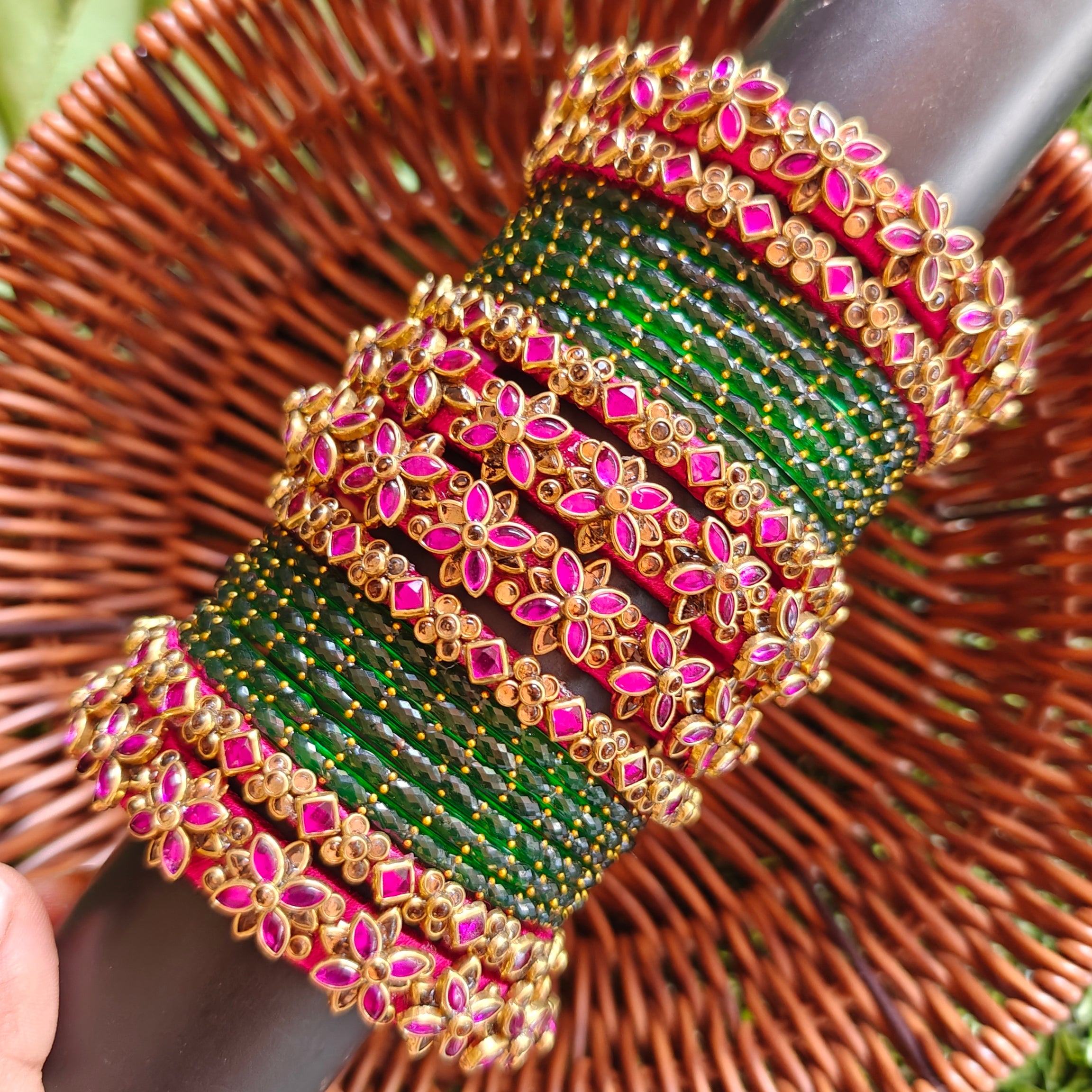 BRIDAL BANGLES 
WEDDING BANGLES
WEDDING COLLECTION