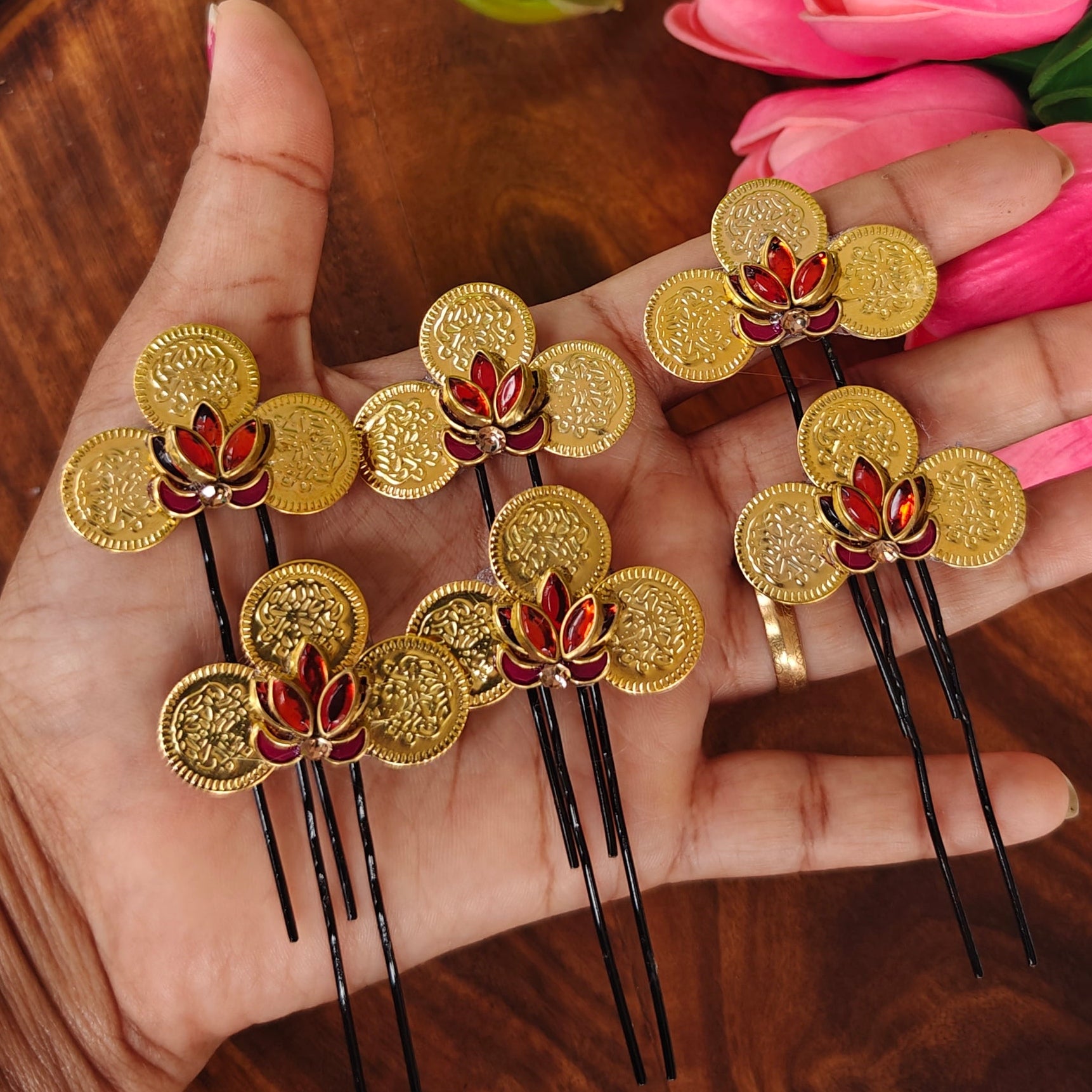 Traditional Jada Billa