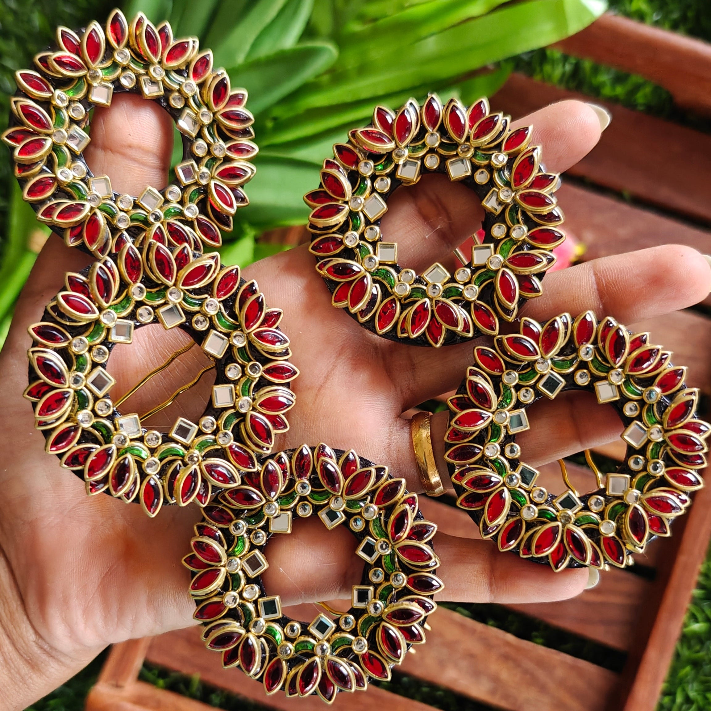 Traditional Jada Billa