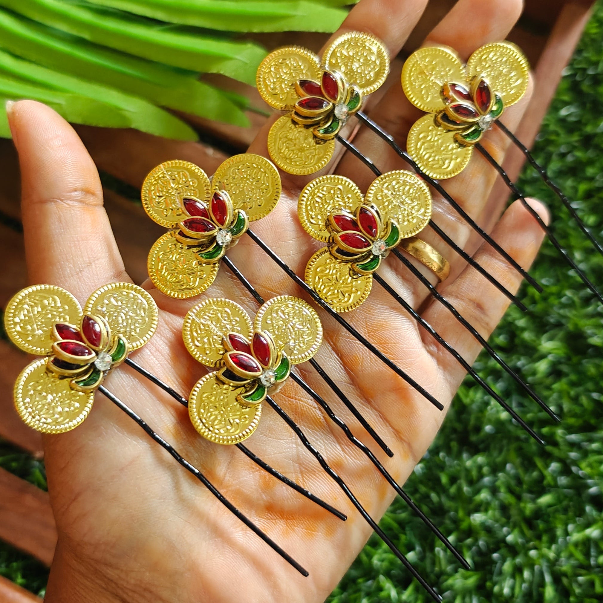 Traditional Jada Billa