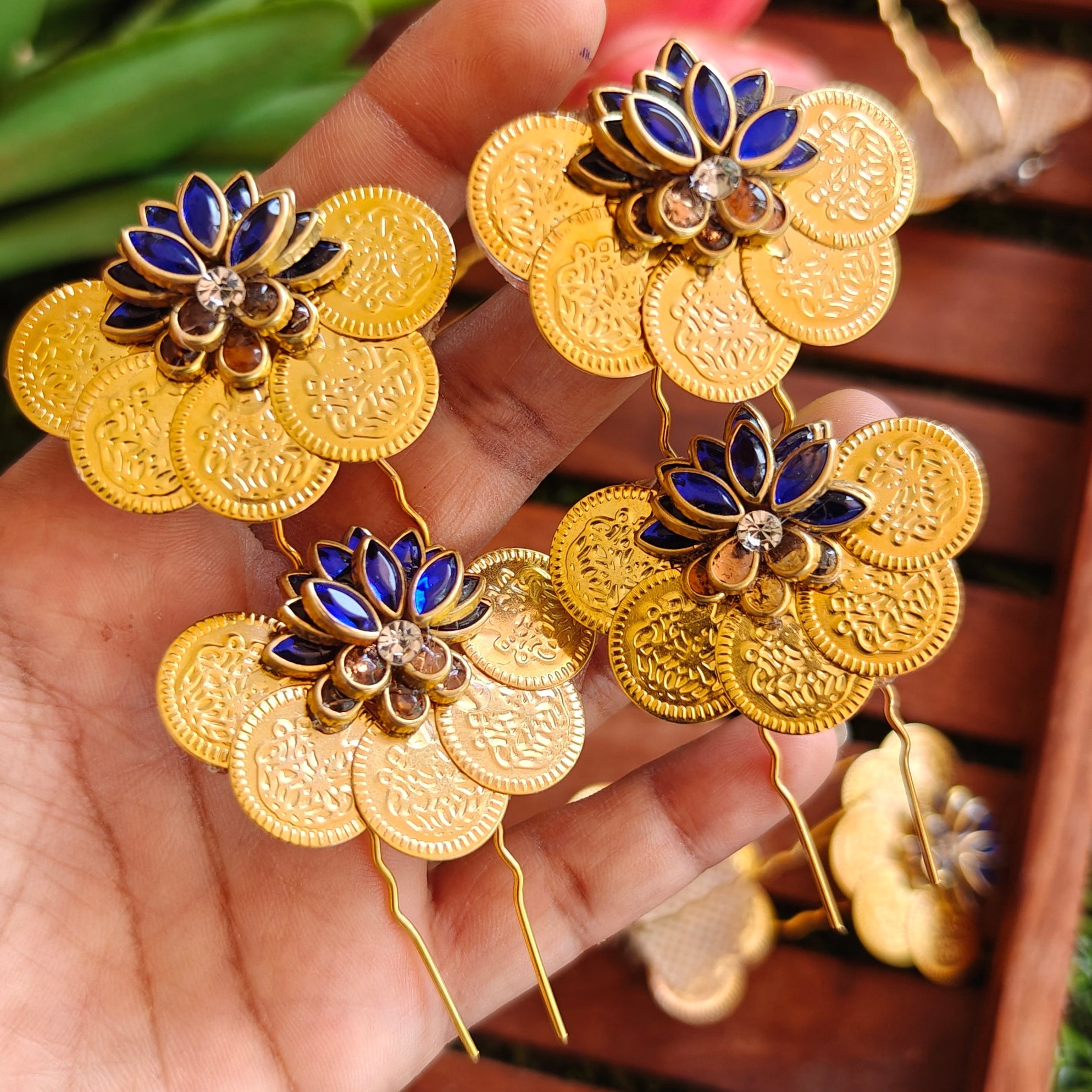 Traditional Jada Billa