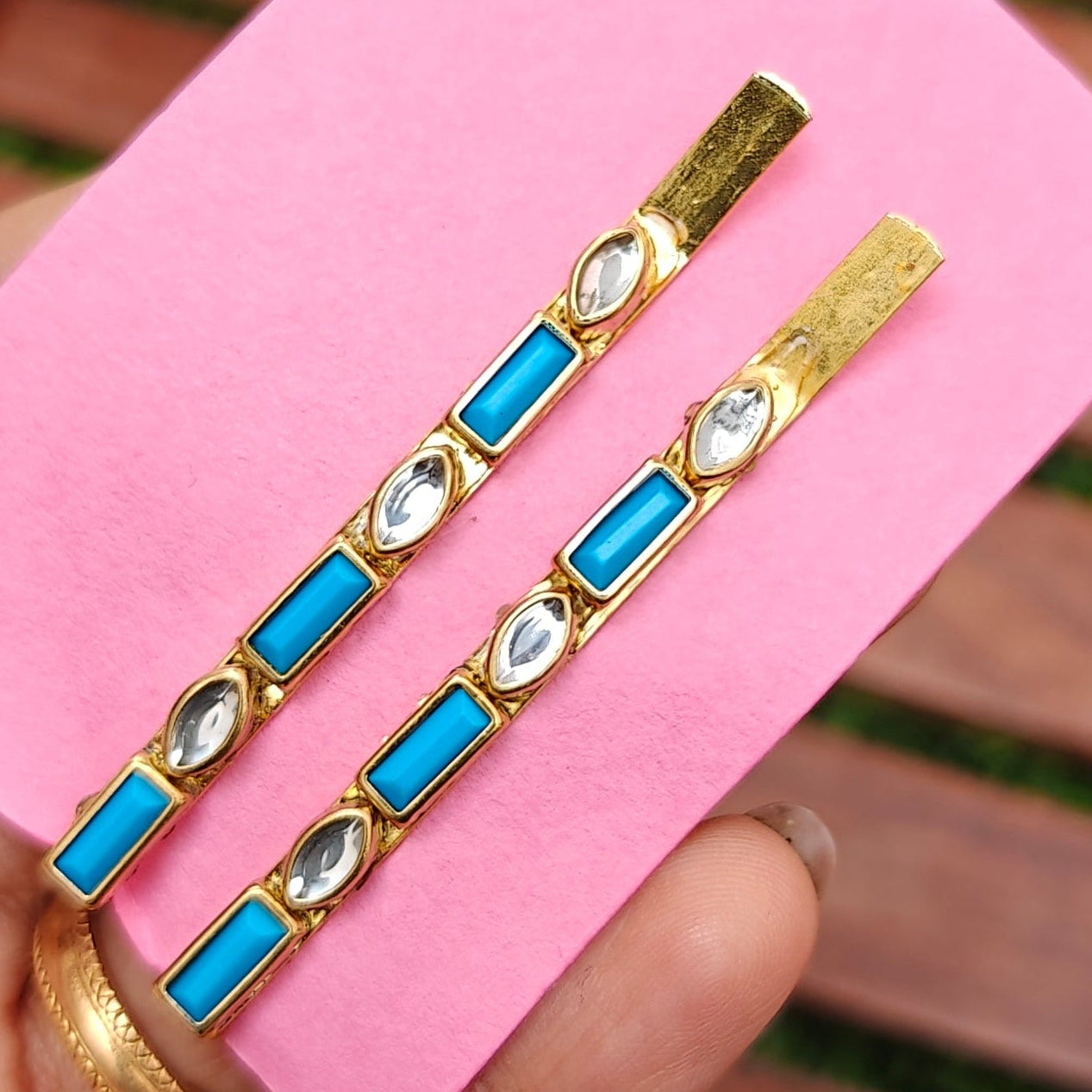 Traditional slide pins