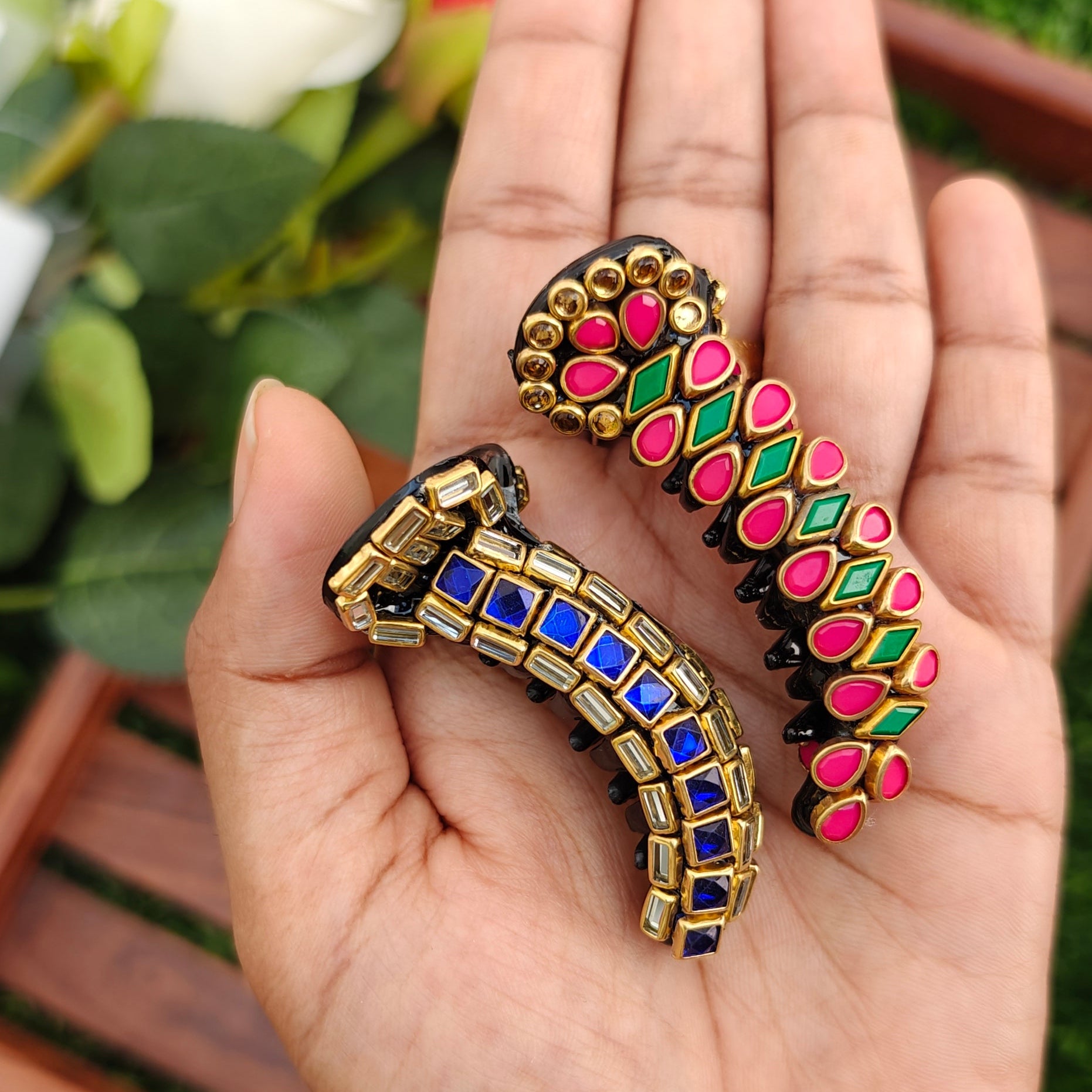 Traditional Banana Clips