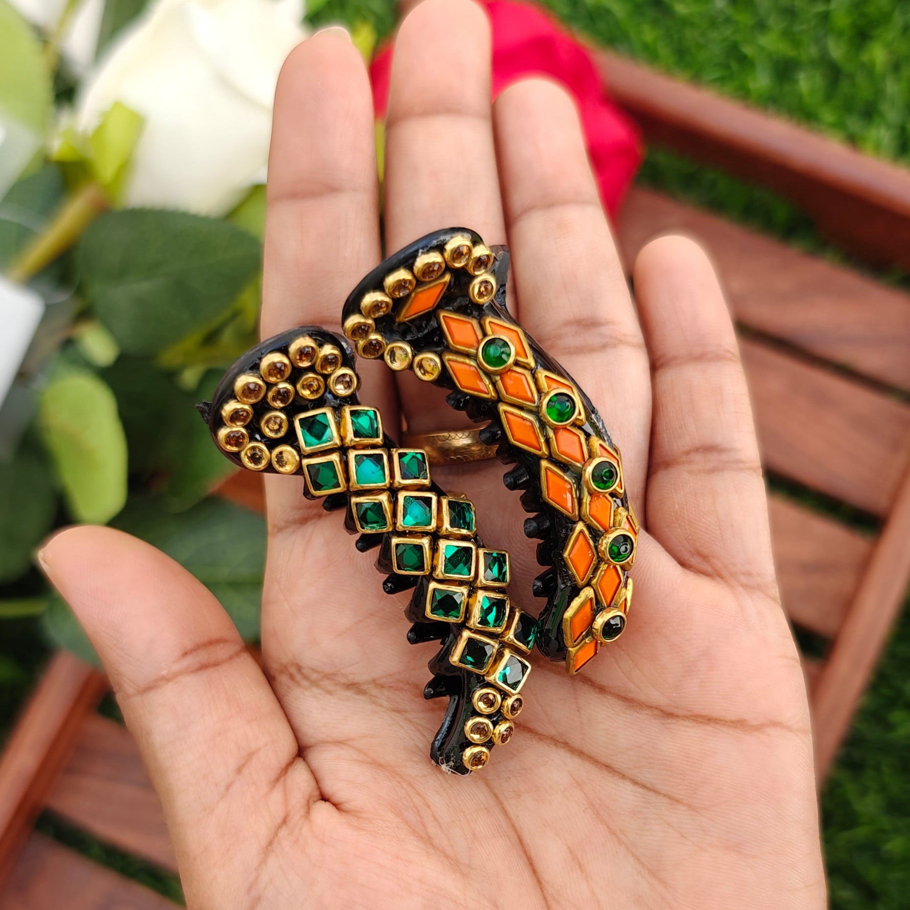 Traditional Banana Clips