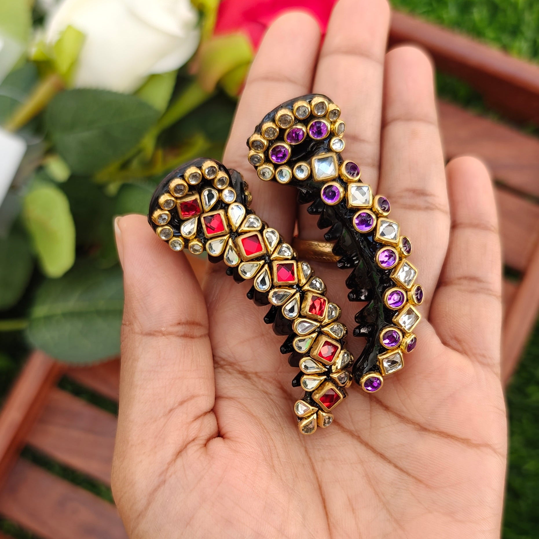 Traditional Banana Clips