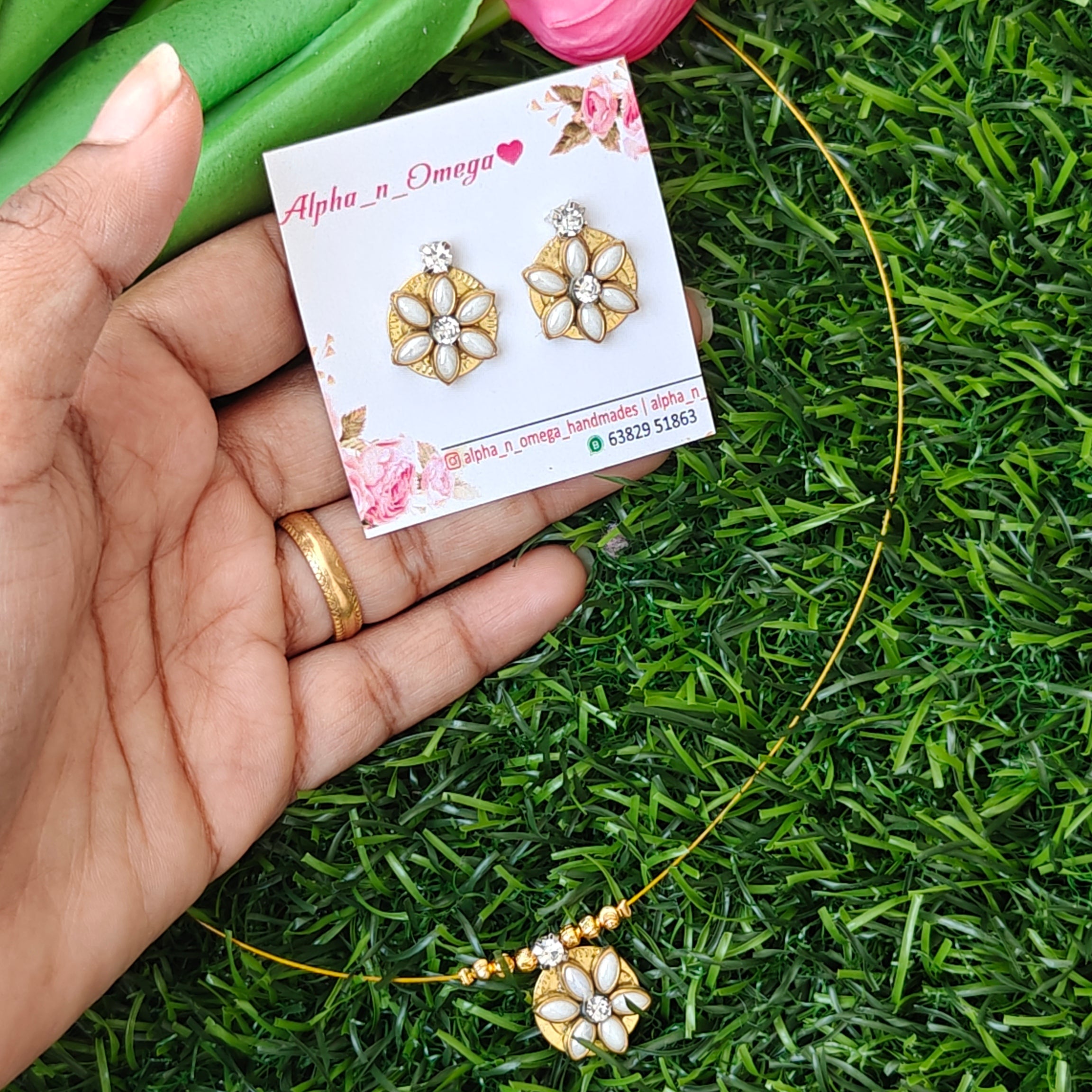 Kundan Invisible Chain