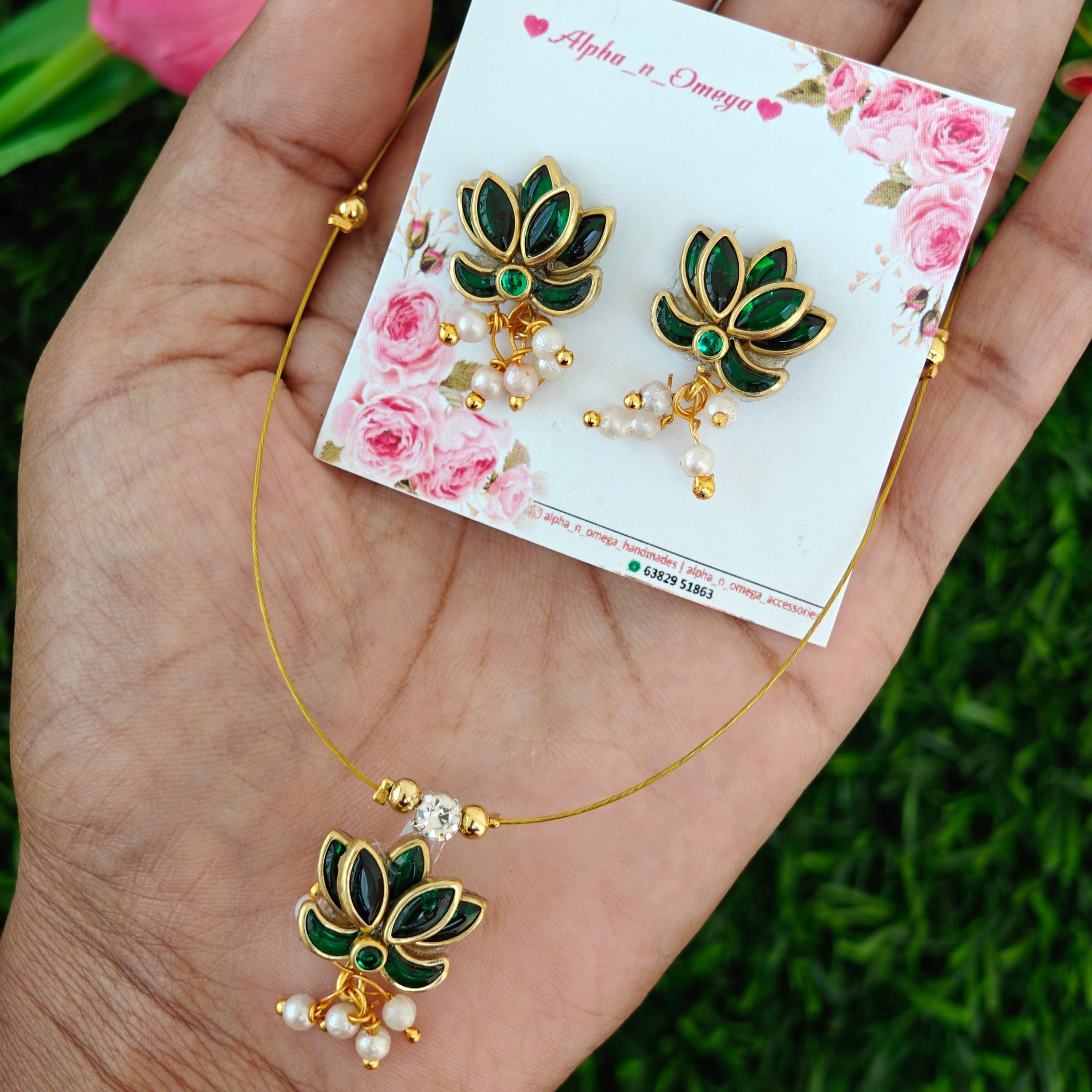 Kundan Invisible Chain