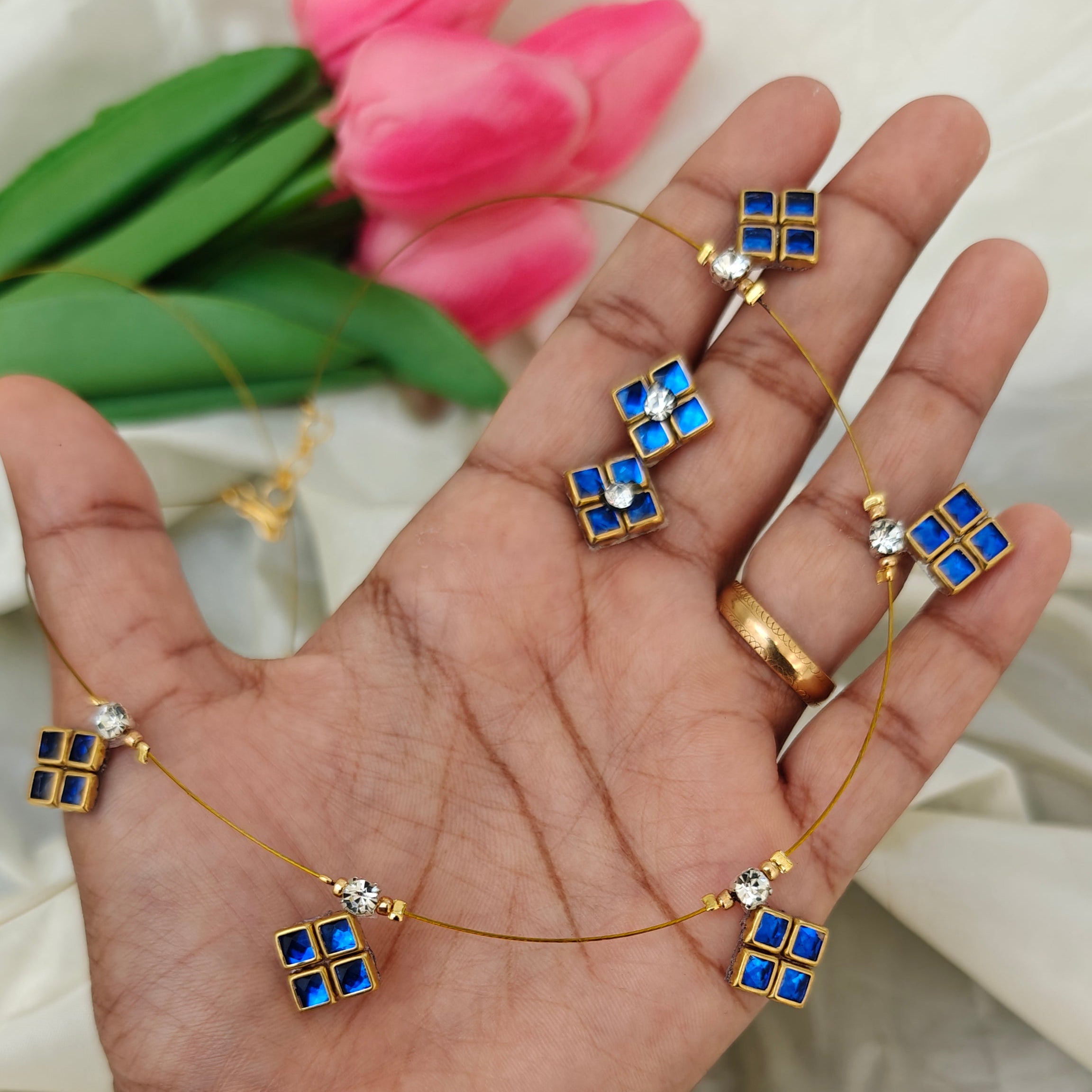 Kundan Invisible Chain