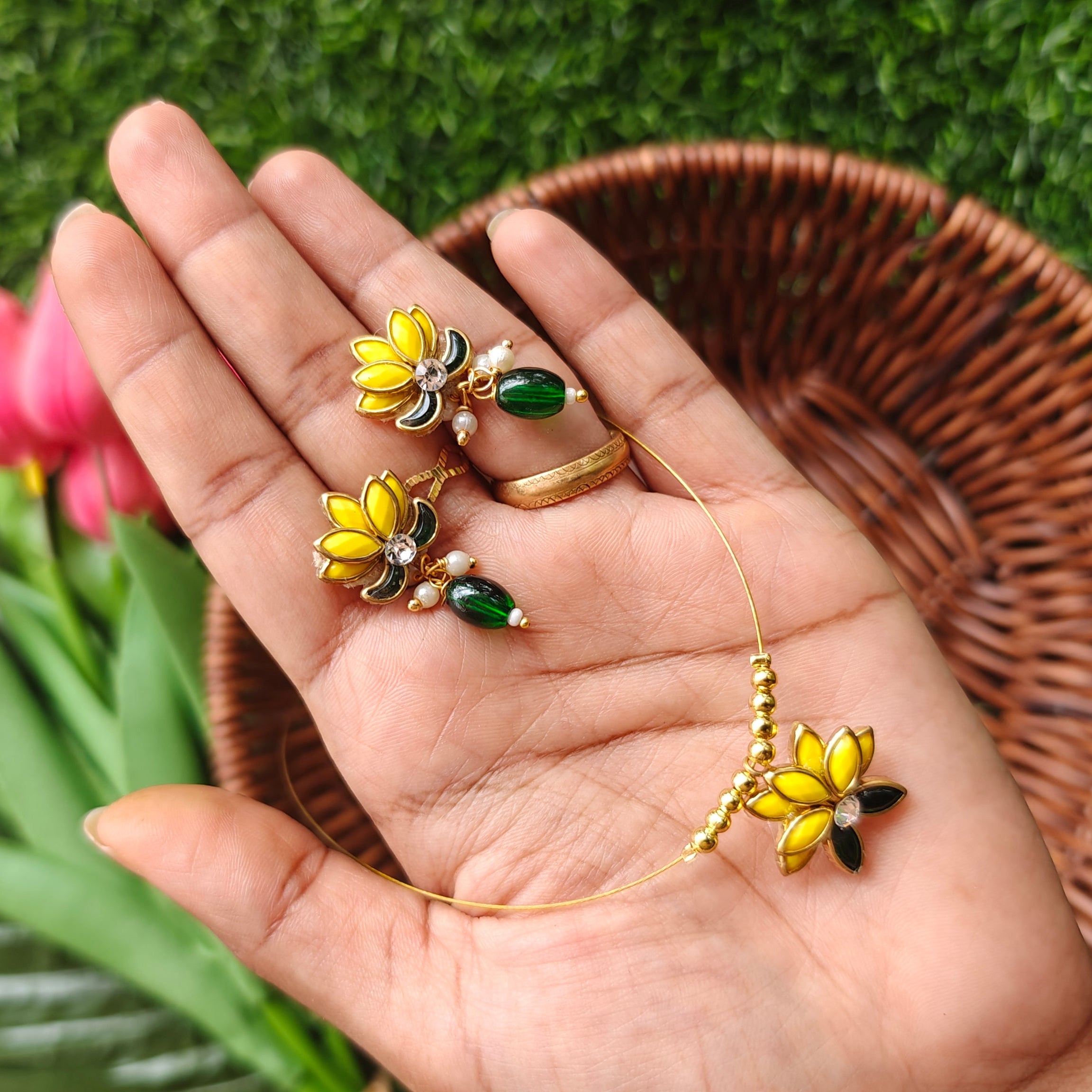 Kundan Invisible Chain