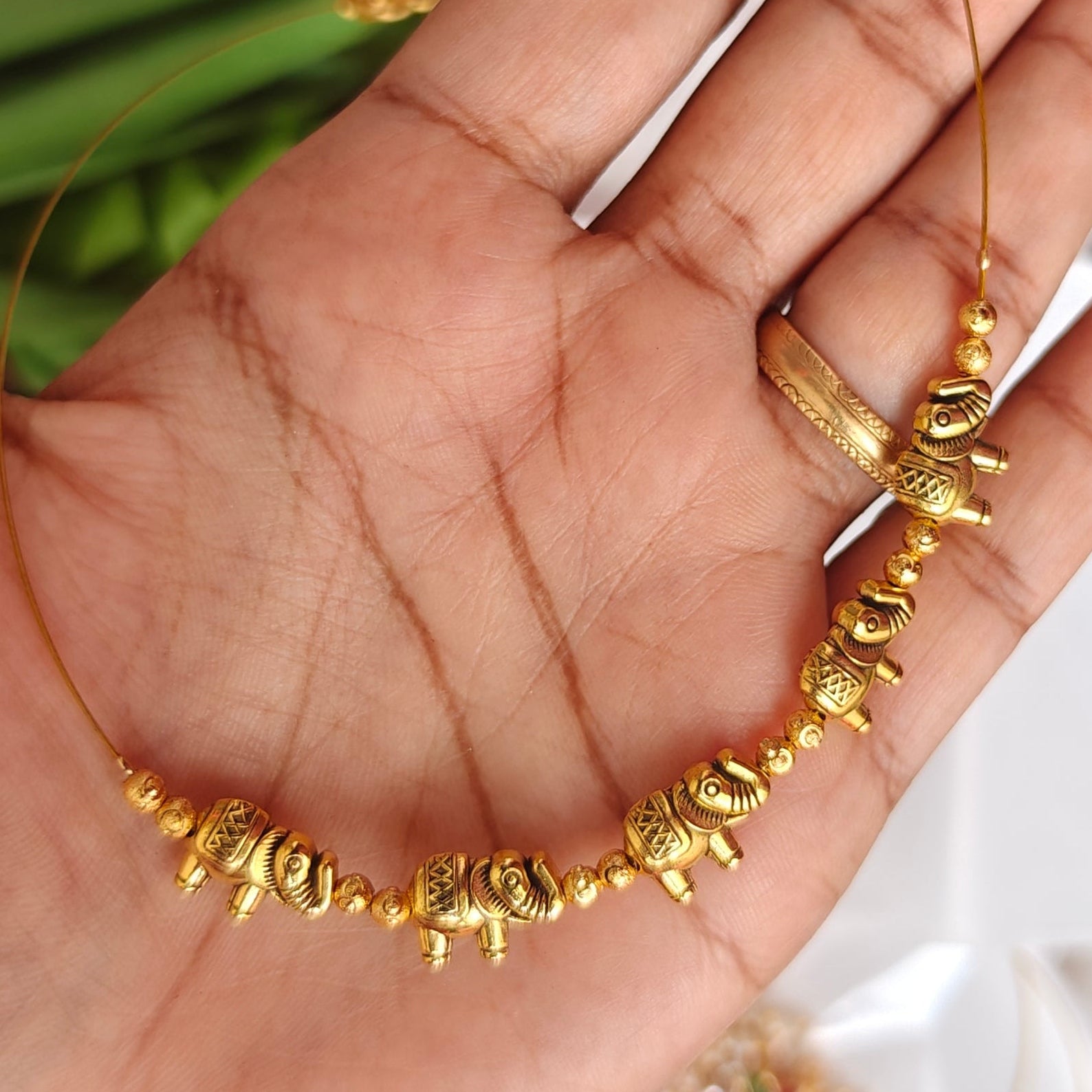Premium Invisible Chain Collection