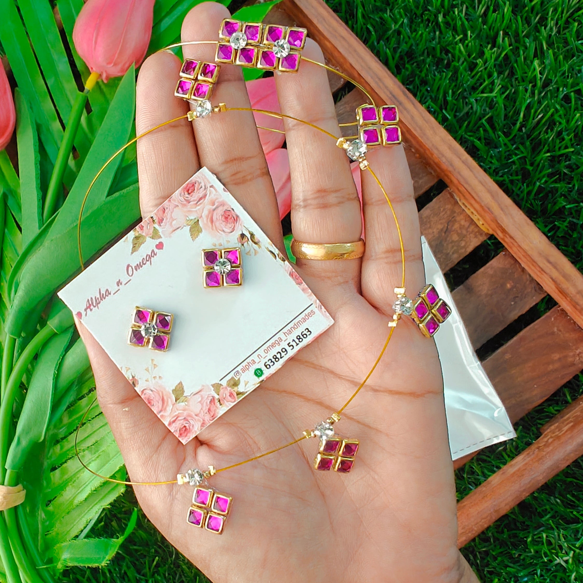 Kundan Invisible Chain