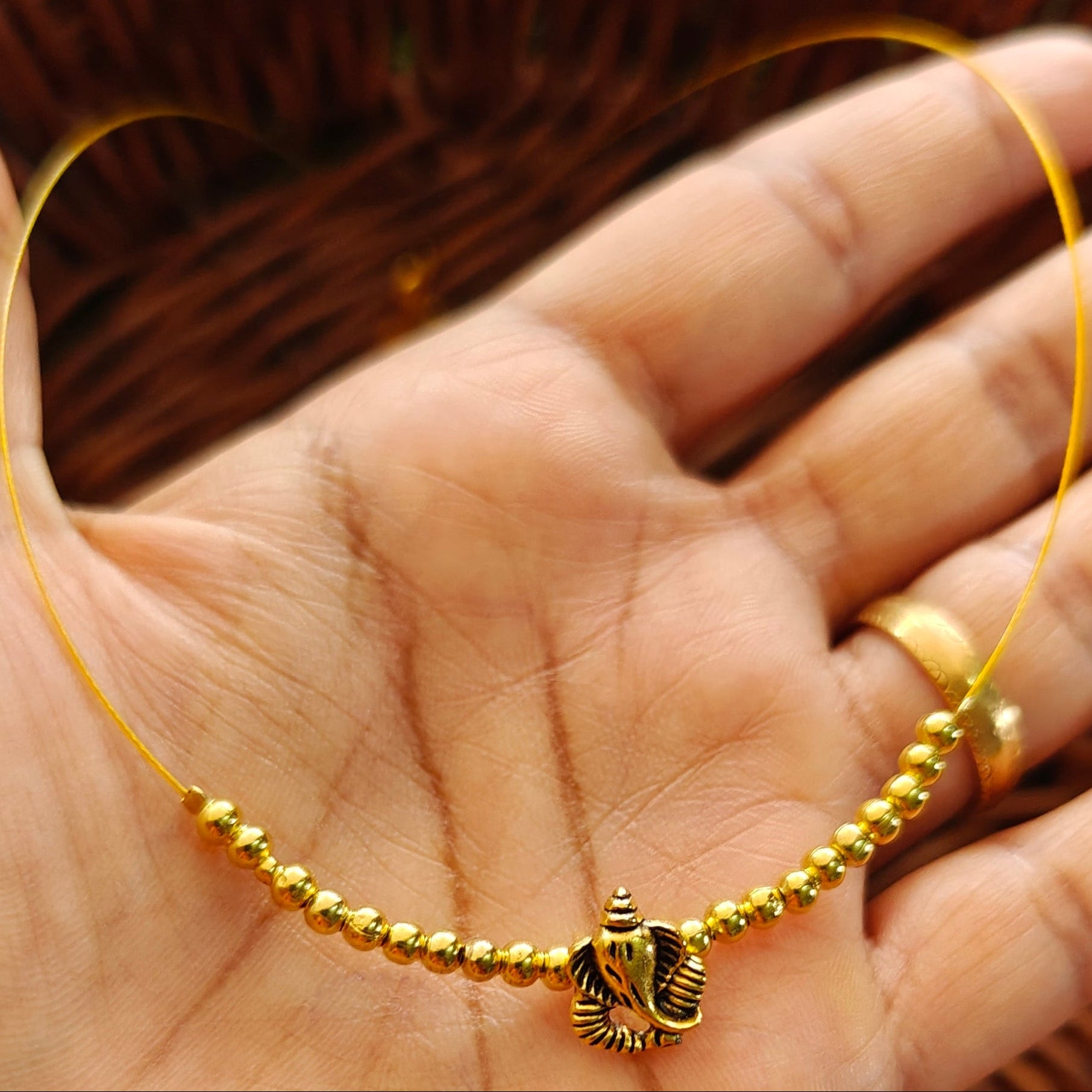 Premium Invisible Chain Collection