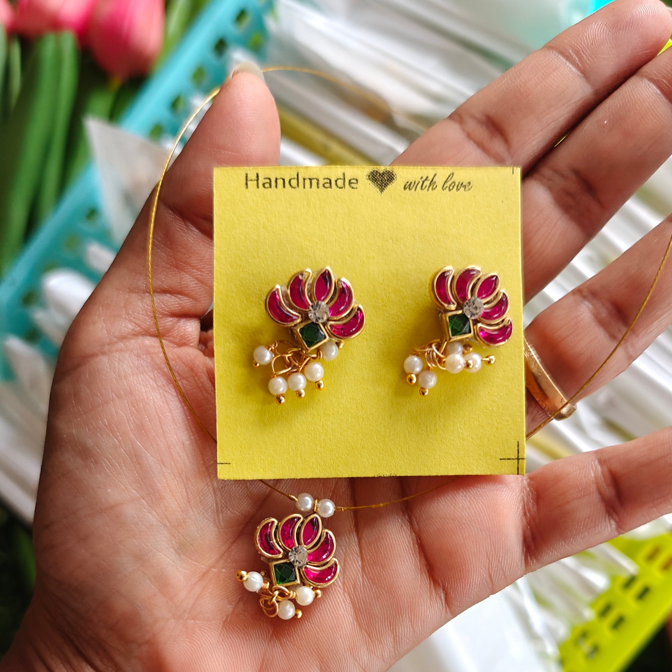 Kundan Invisible Chain