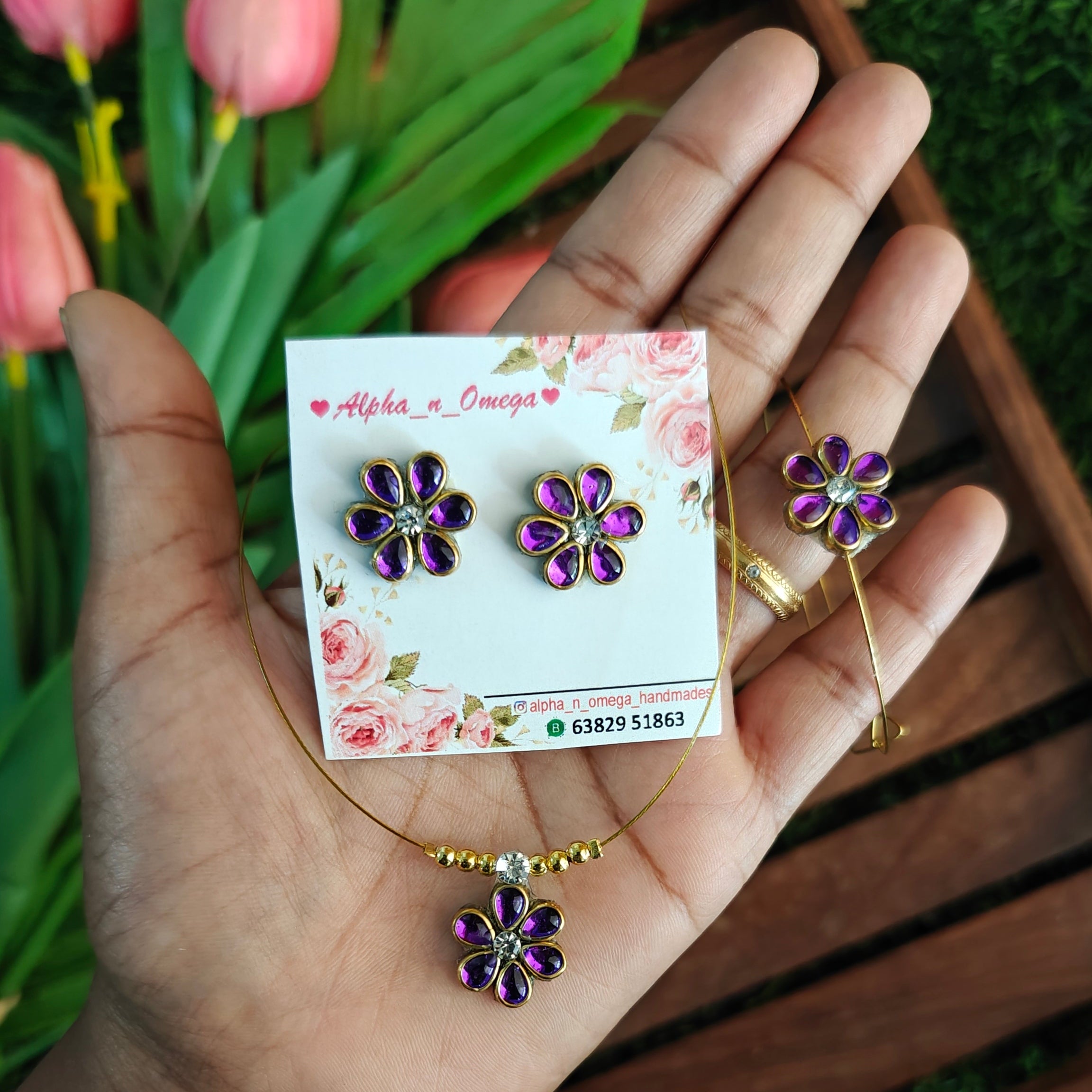 Kundan Invisible Chain