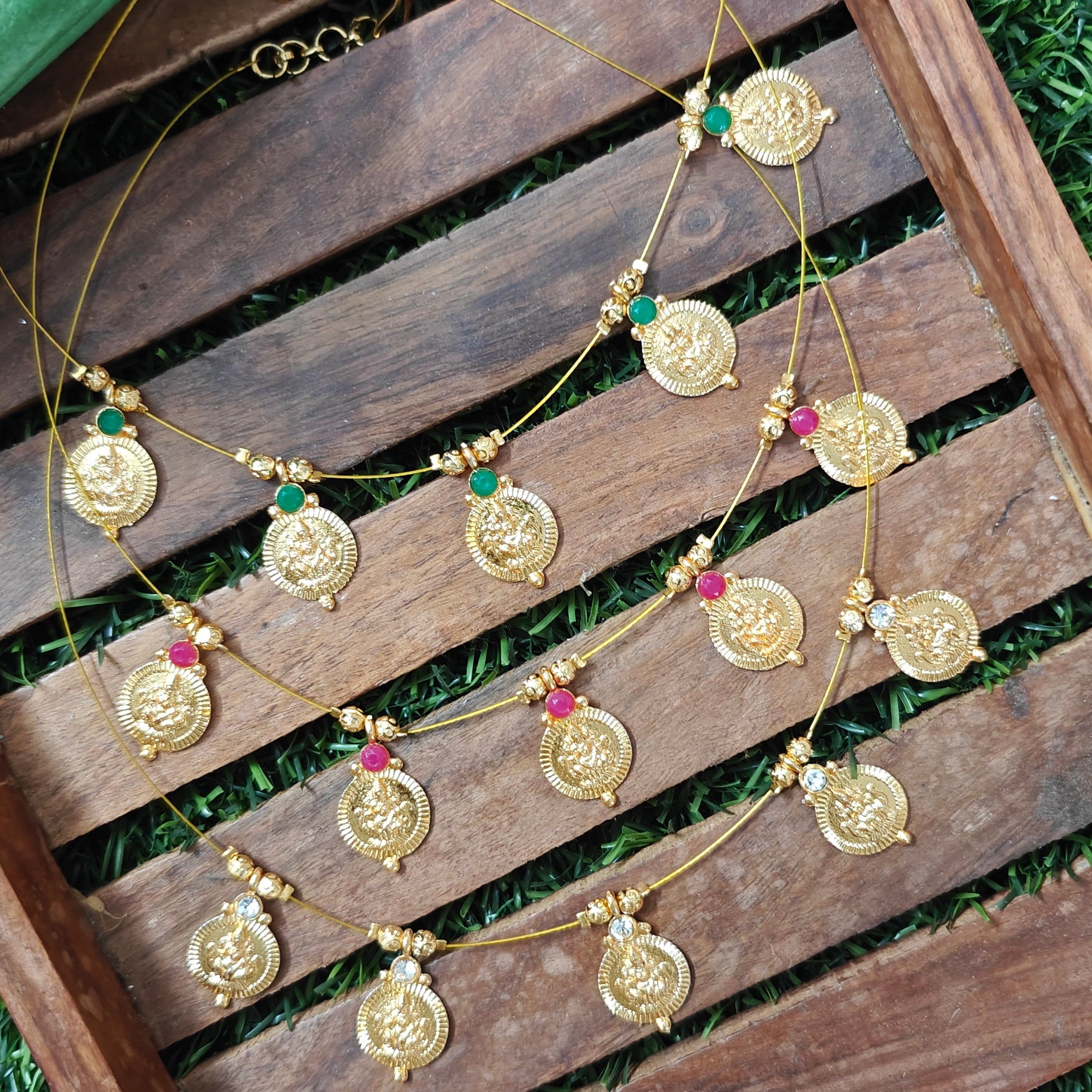 Premium Invisible Chain Collection