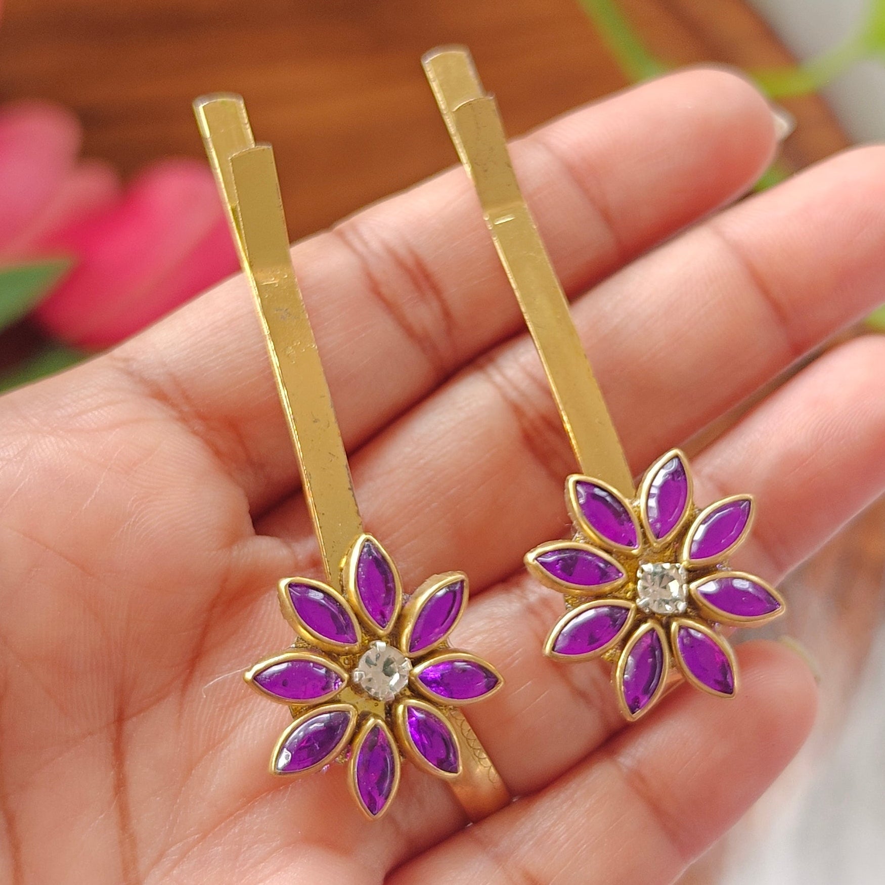 Traditional slide pins