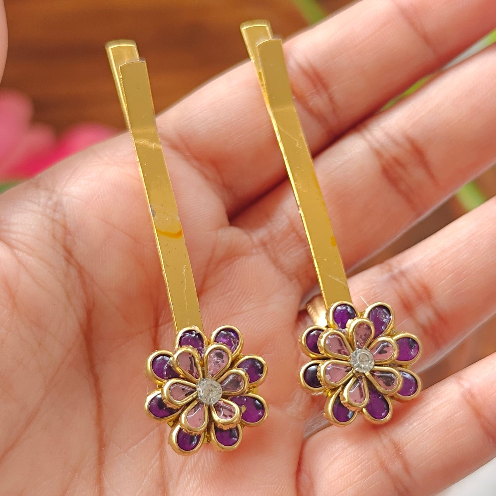Traditional slide pins
