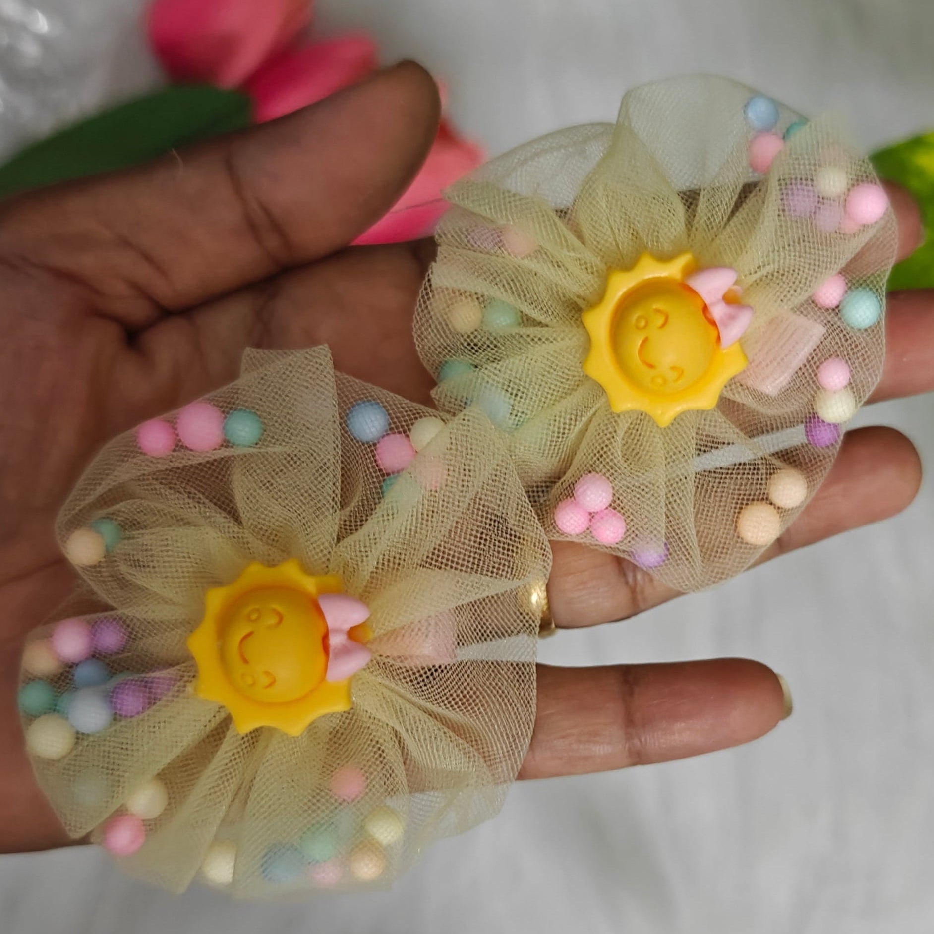Smiley Net Bow Hair Clip