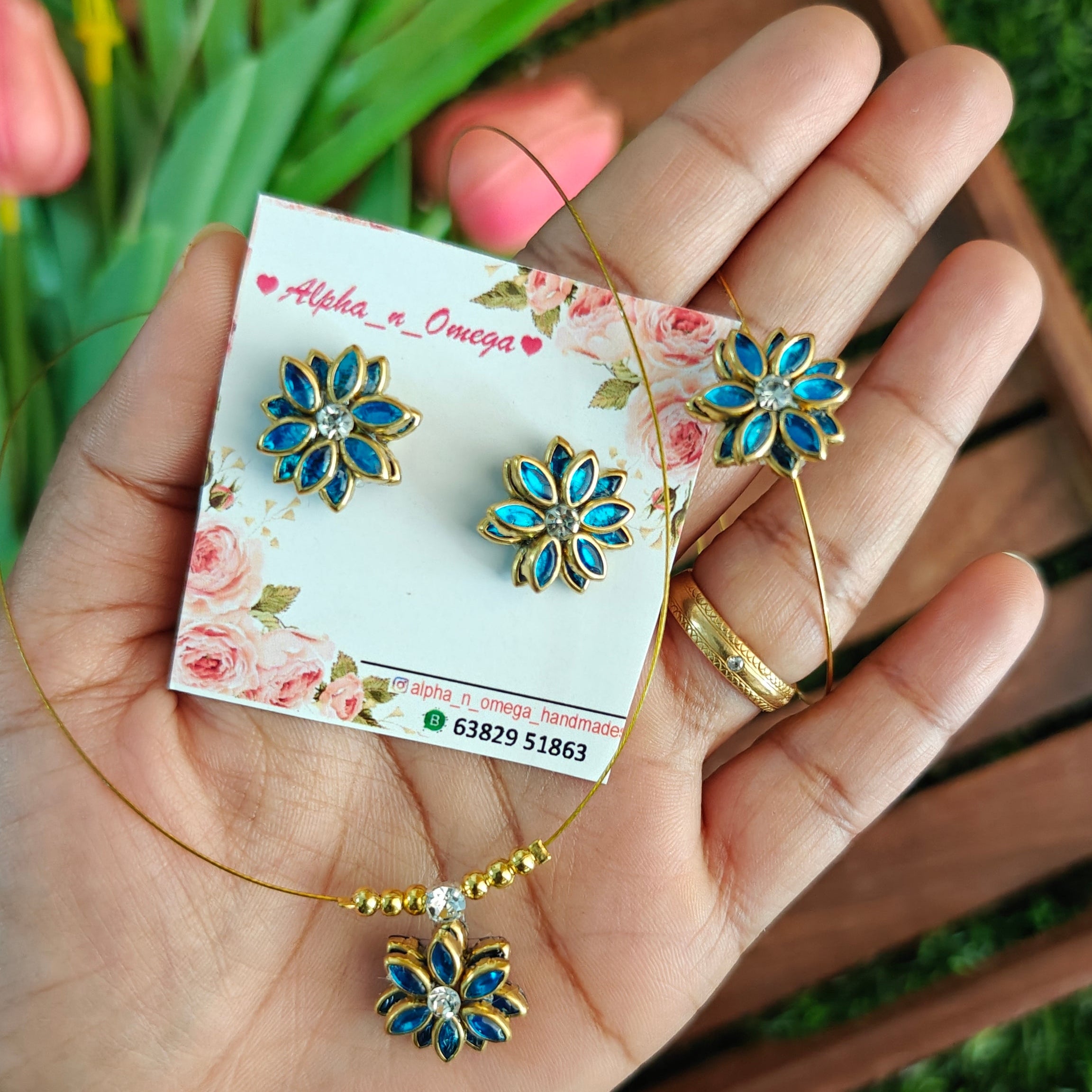 Kundan Invisible Chain