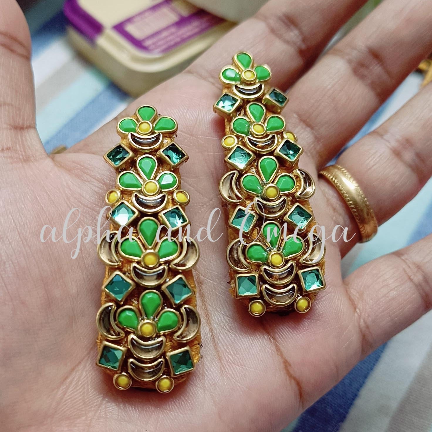 Traditional Floral kids Hair Clip