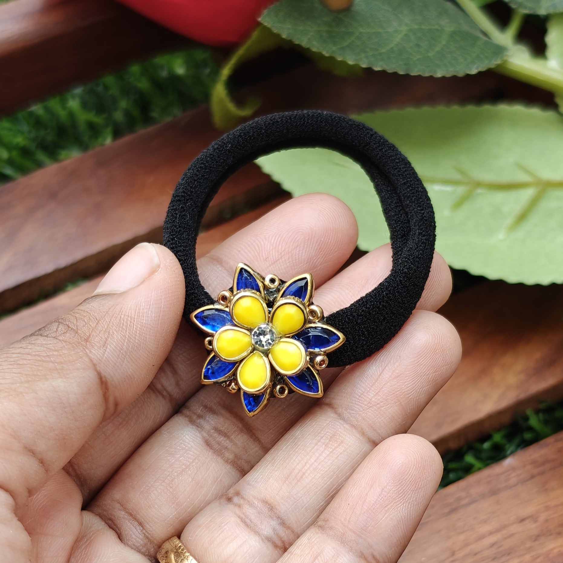 Traditional Floral Hair Band
