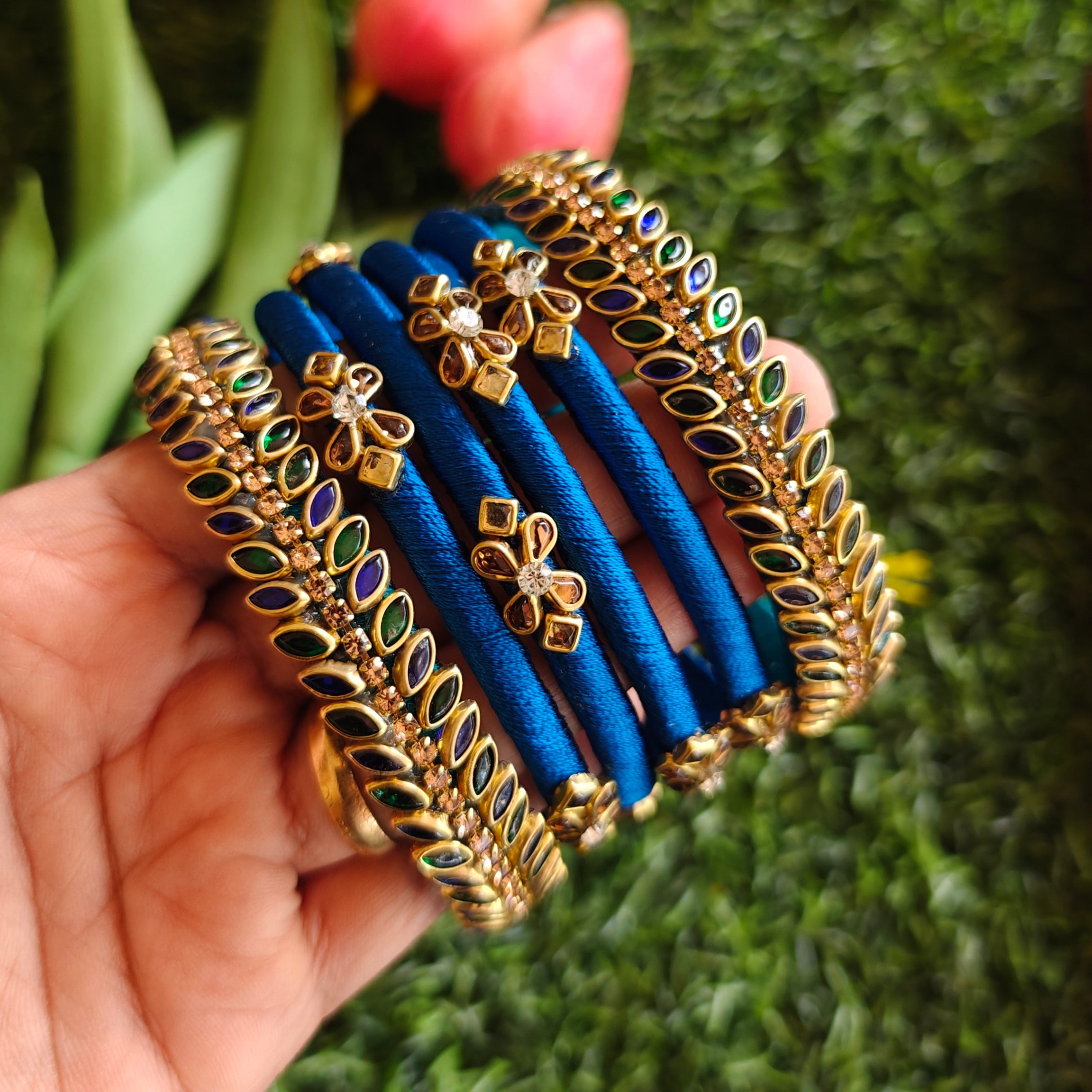 bangles
bridal bangles
wedding collection 