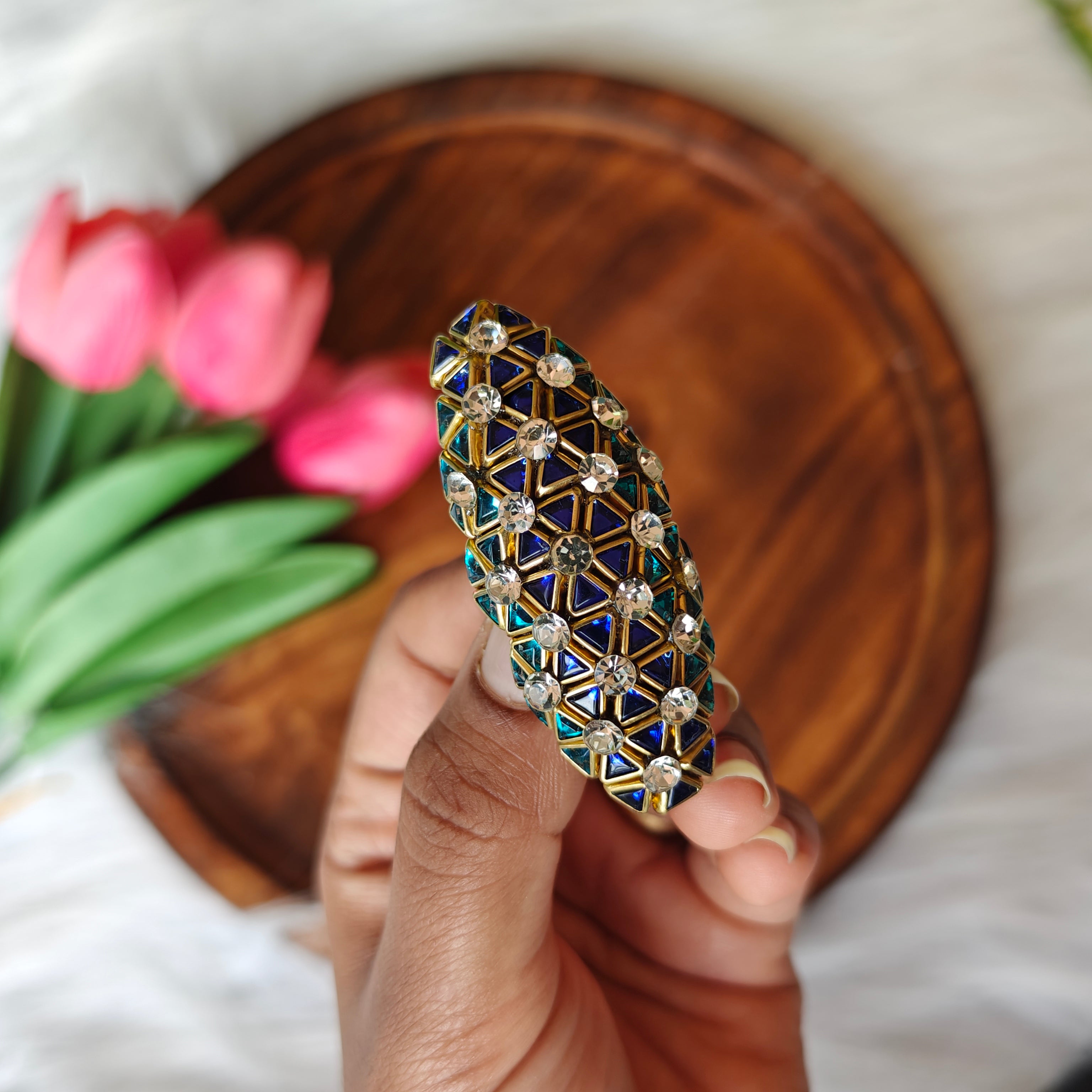 Handmade Kundan Saree Pin