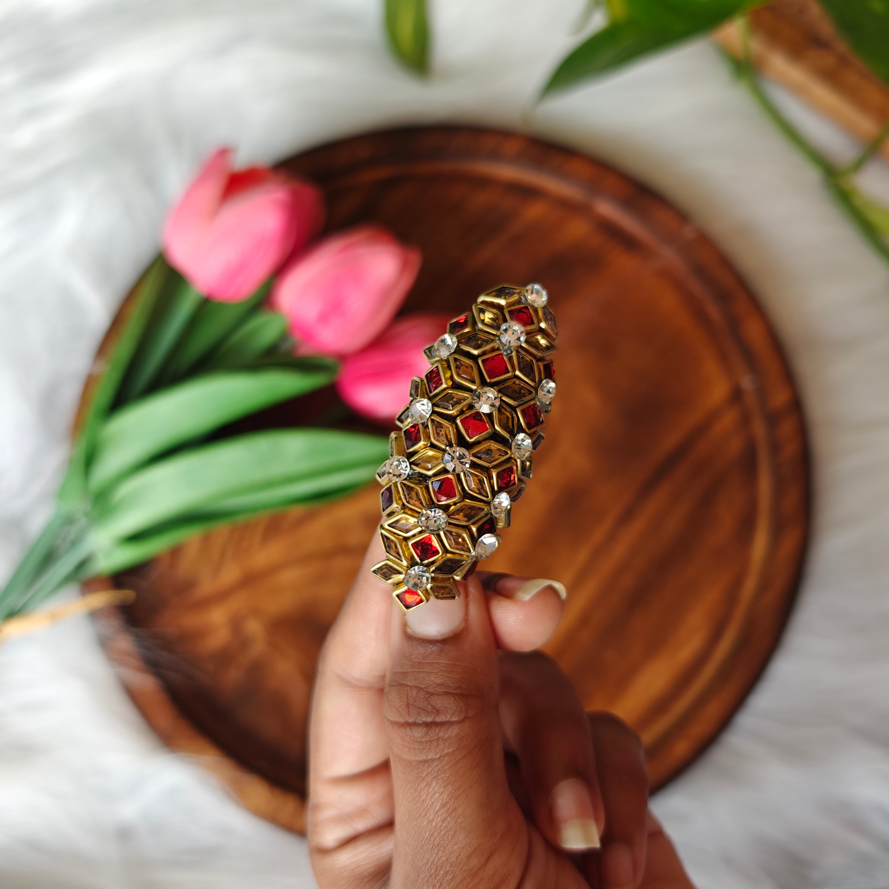 Handmade Kundan Saree Pin