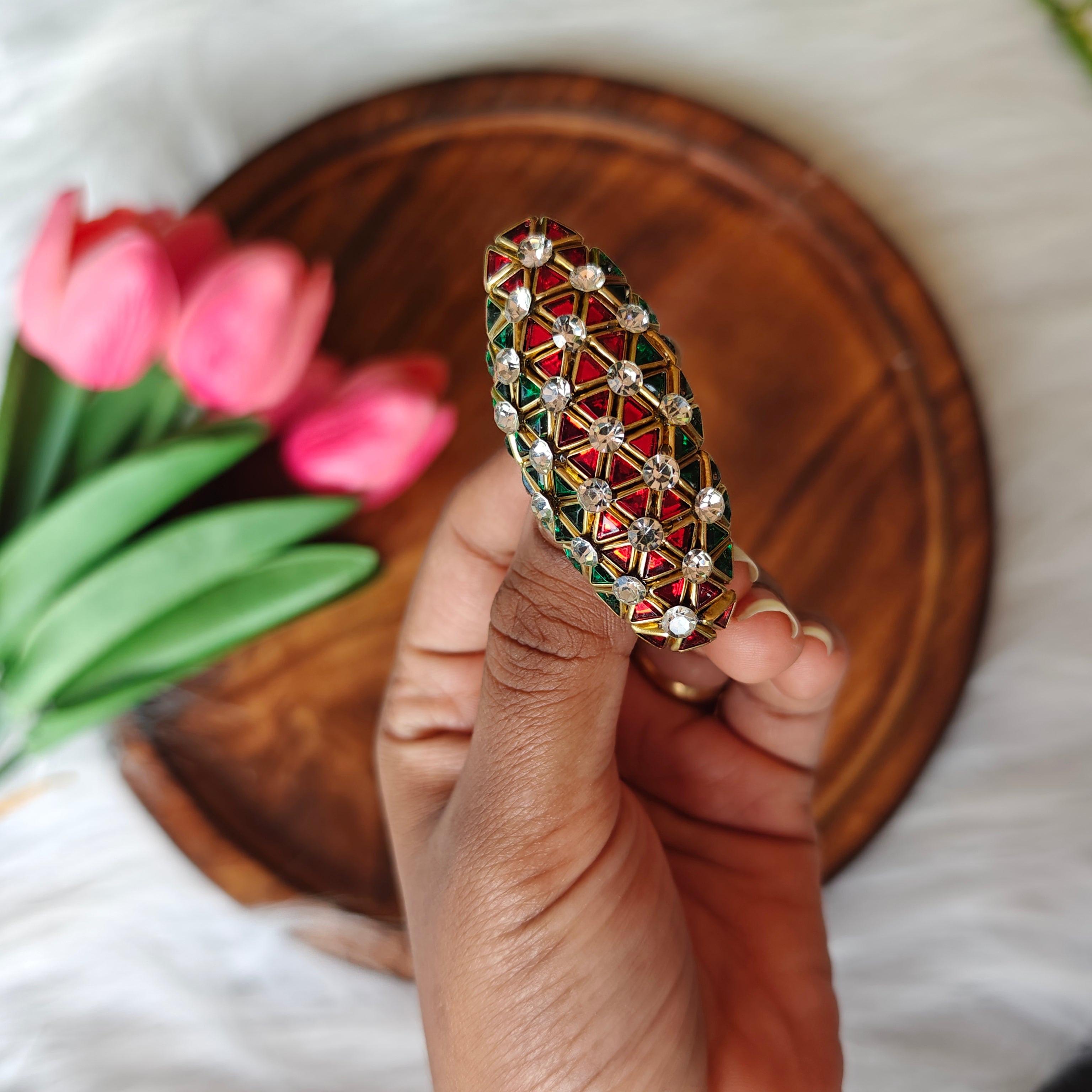 Handmade Kundan Saree Pin