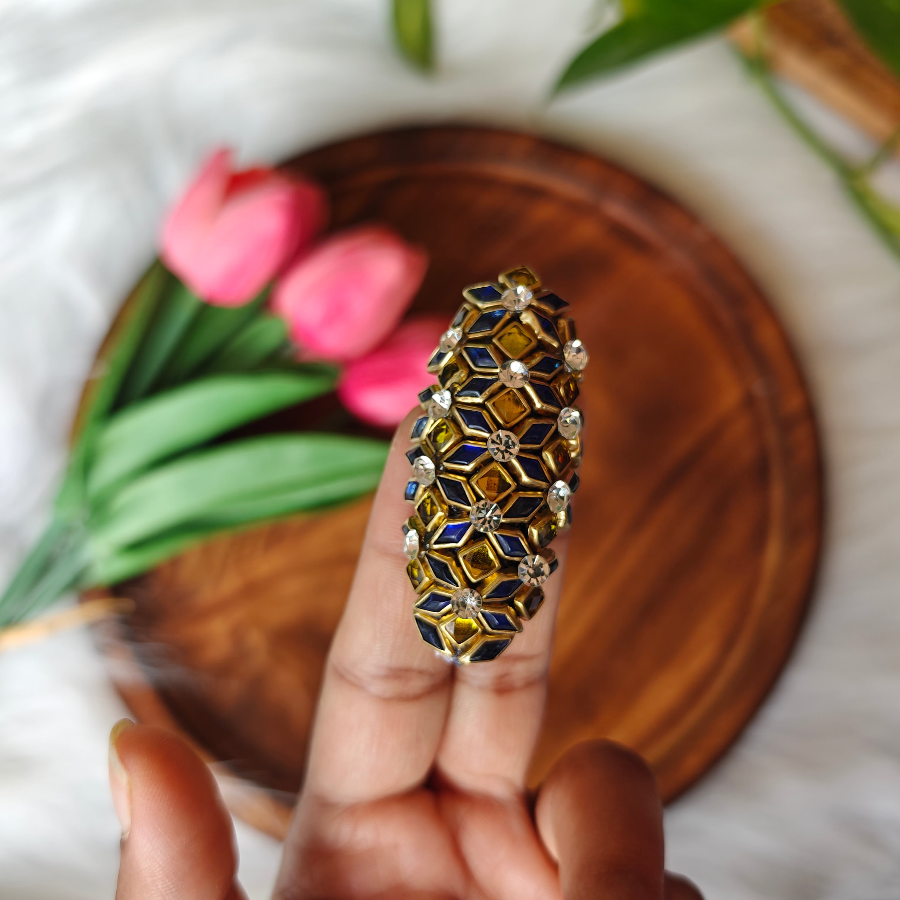Handmade Kundan Saree Pin