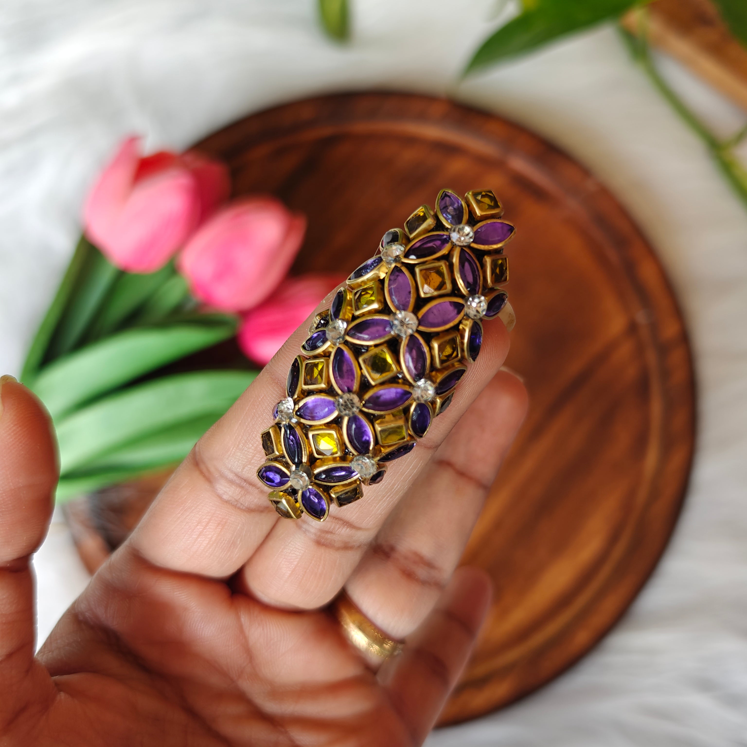 Handmade Kundan Saree Pin