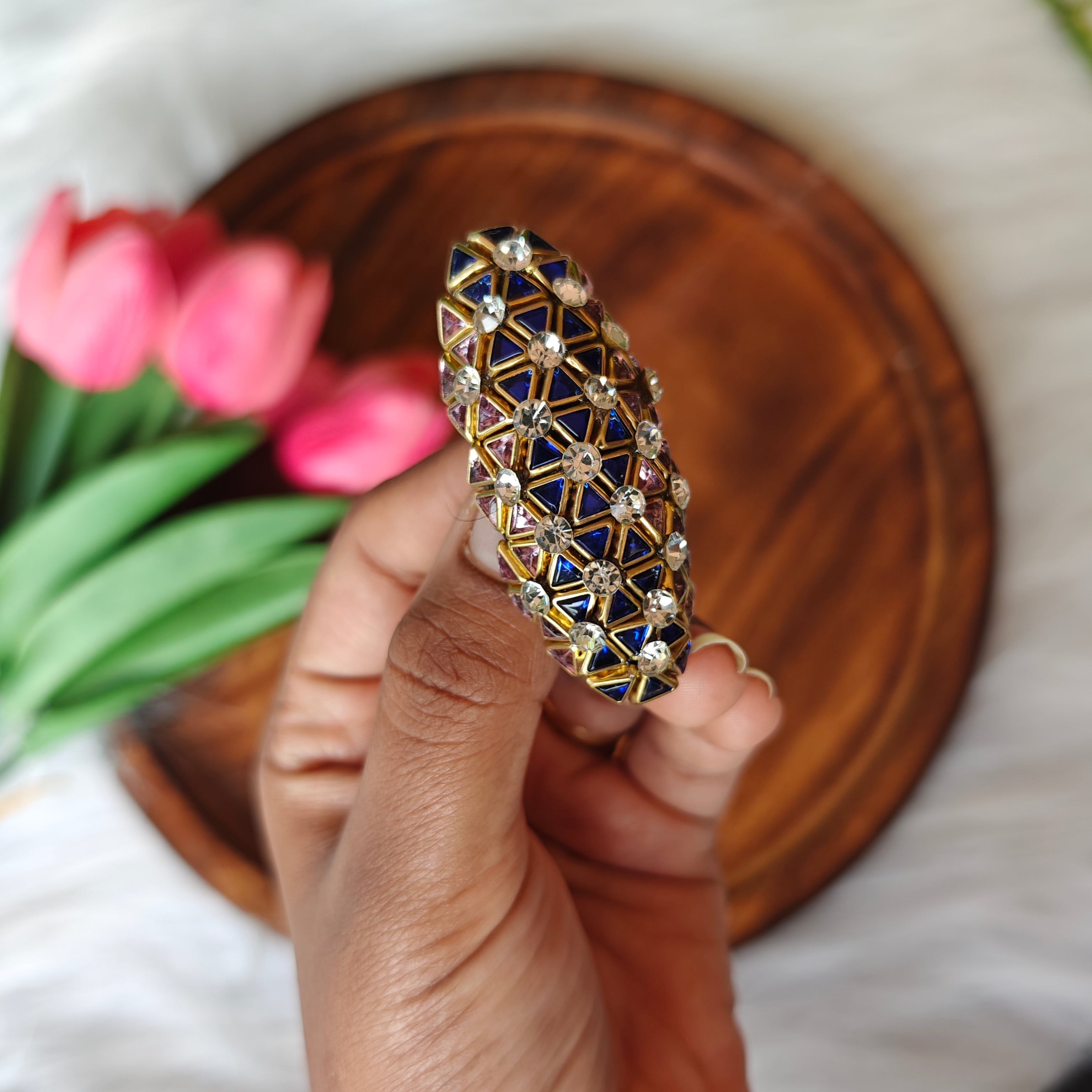Handmade Kundan Saree Pin